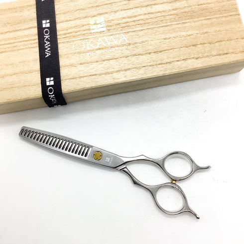 【オオカワプロシザーズ オオカワプロシザーOKAWA PRO SCISSORS】J-series 212 メガネ シザー セニング 美容ハサミ すきばさみ 美容師 理容師 約20~25% 右利き 5.8インチ 中古 sc2625